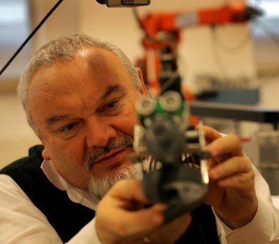 26.11.2008 Krakow. Akademia Gorniczo-Hutnicza, prof. dr hab. Ryszard Tadeusiewicz. Fot. Tomasz Zurek